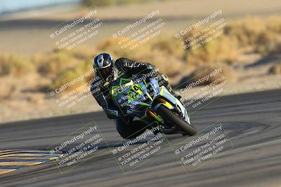 media/Nov-17-2024-CVMA (Sun) [[1fec520723]]/Race 17-Amateur Supersport Middleweight/